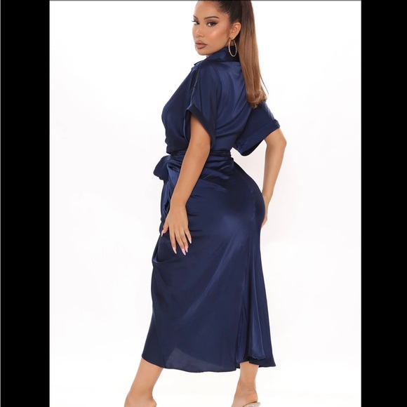 Fashion nova dress - Picture 2 of 2